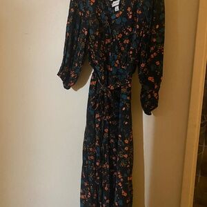 Beautiful dress for fall